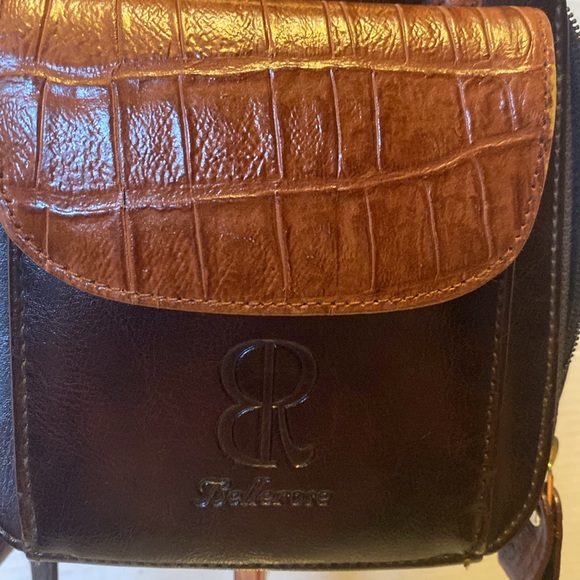 EUC. Vintage Bellarose all in one handbag with detachable Crossbody stra… - Picture 3 of 13